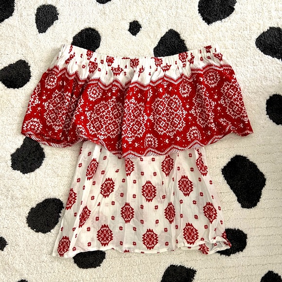 Off-the-Shoulder Top - Picture 1 of 2